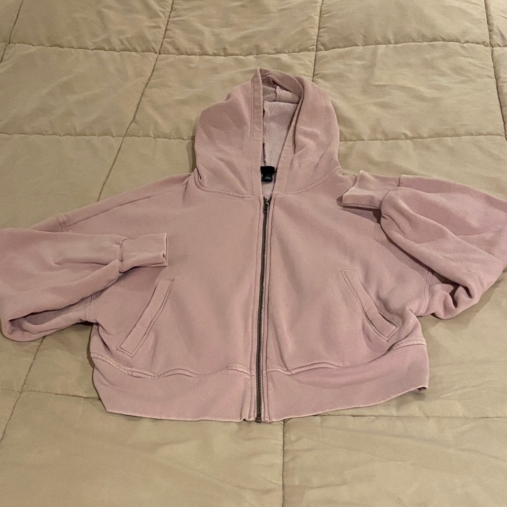Cropped hoodie - size M